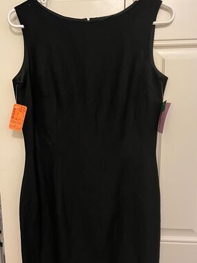 Classic Black Sleeveless Sheath Dress